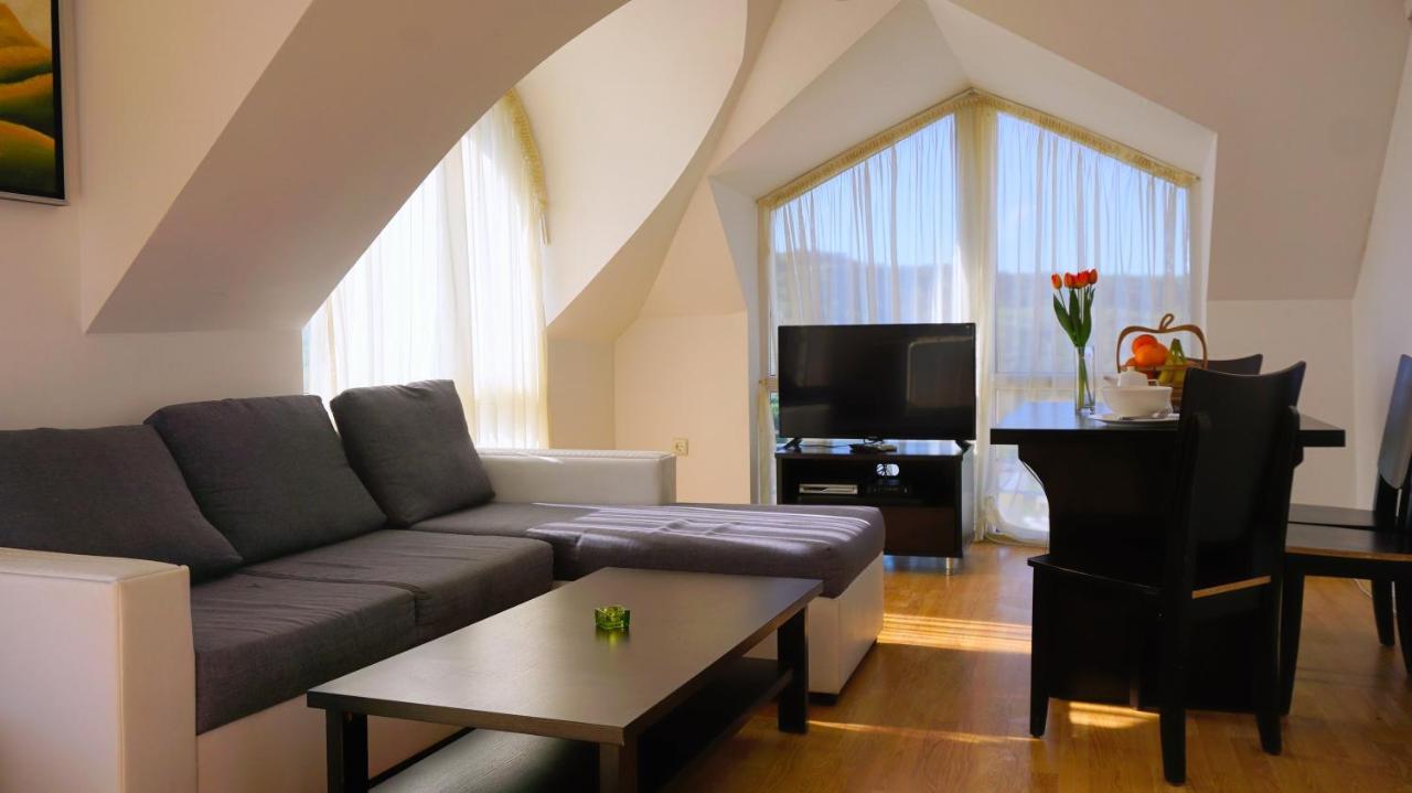 Каварна Хилс Апартаменти - Kavarna Hills Apartments Экстерьер фото