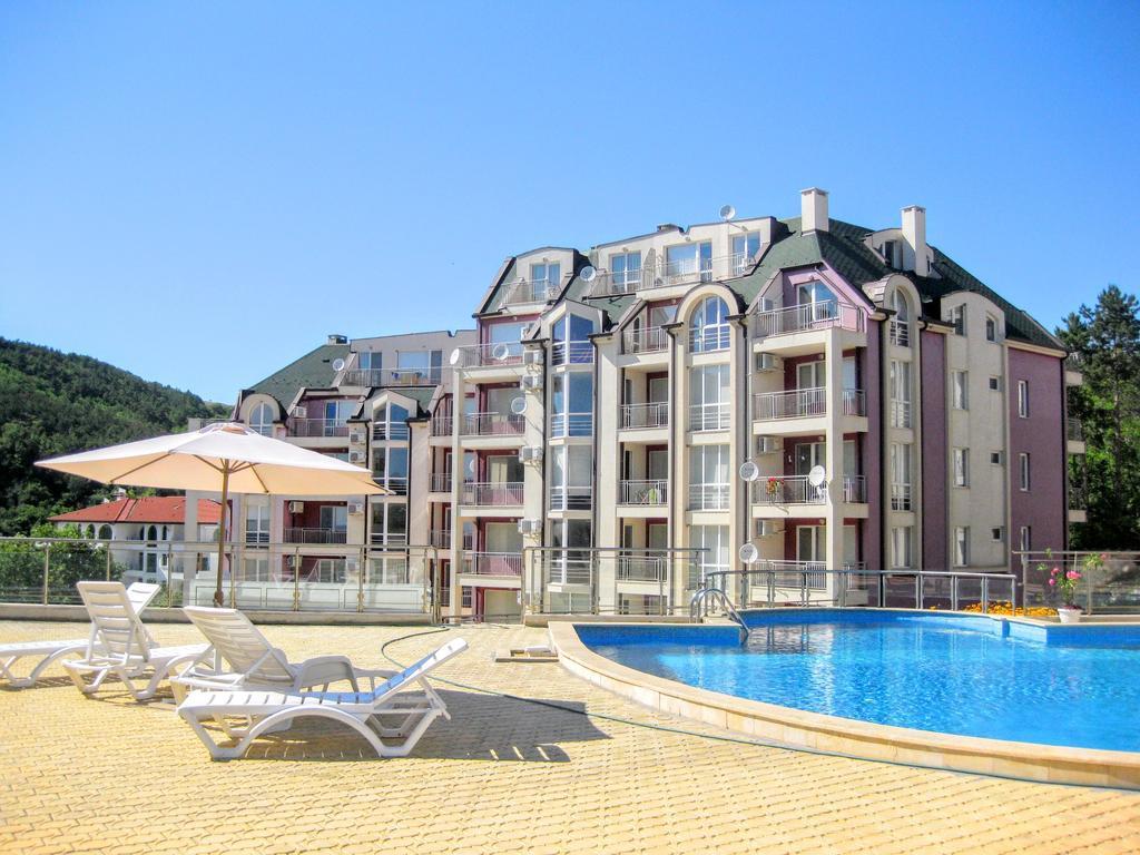 Каварна Хилс Апартаменти - Kavarna Hills Apartments Экстерьер фото